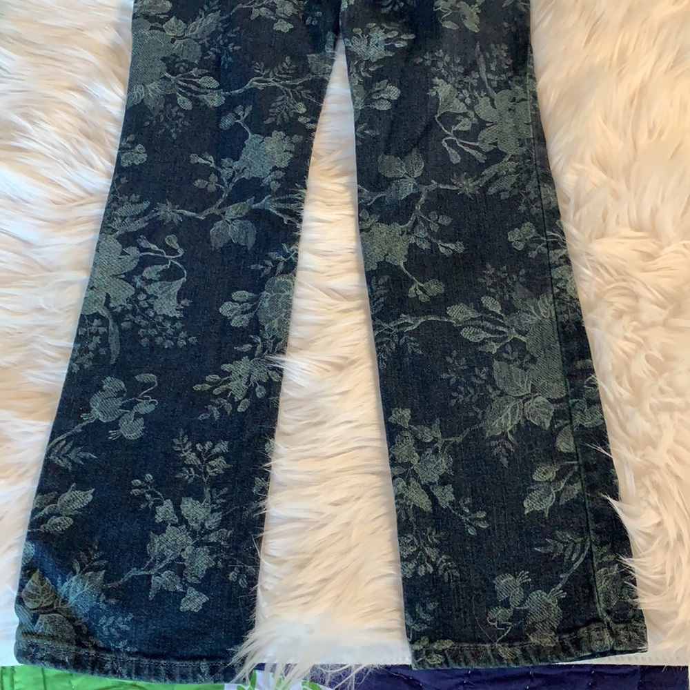 Gloria Vanderbilt Sadie skinny Floral Jeans - Picture 7 of 8